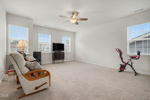 400 Haywood Glen Drive, Knightdale, NC 27545