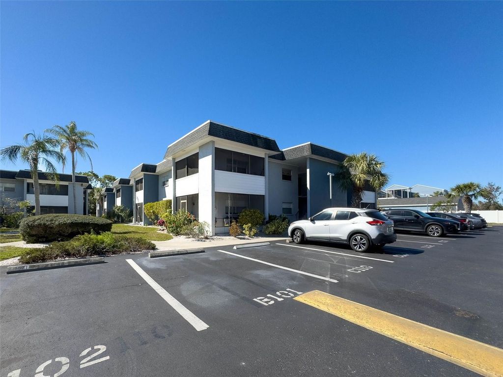 5509 FOUNTAIN LAKE CIRCLE C209, Bradenton, FL 34207