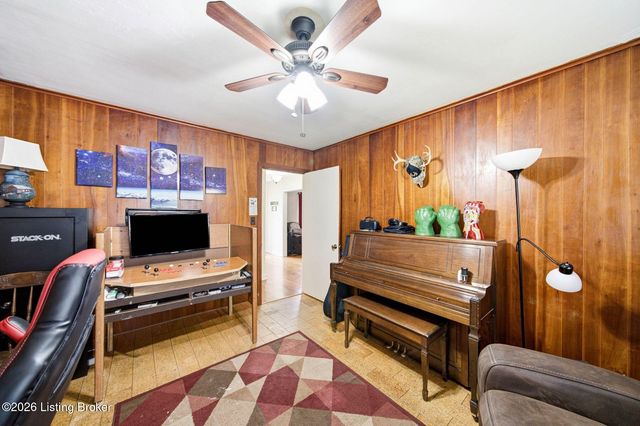 7205 Glen Arbor Rd, Louisville, KY 40222