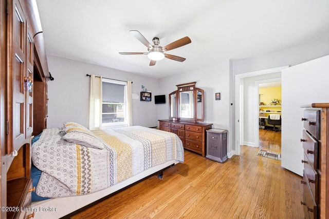 7205 Glen Arbor Rd, Louisville, KY 40222