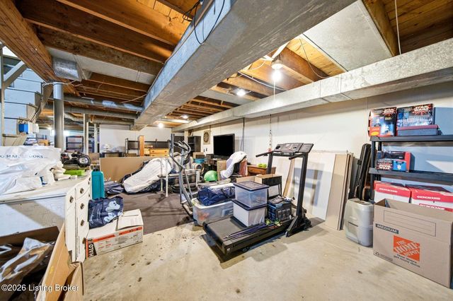 7205 Glen Arbor Rd, Louisville, KY 40222