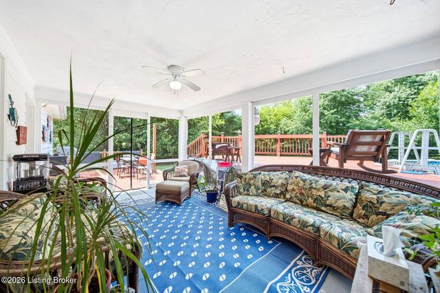 7205 Glen Arbor Rd, Louisville, KY 40222