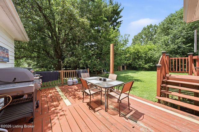 7205 Glen Arbor Rd, Louisville, KY 40222