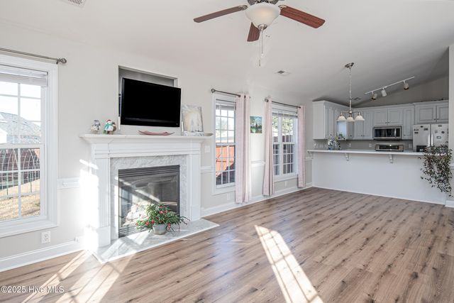 2305 Sawgrass Drive, Winterville, NC 28590