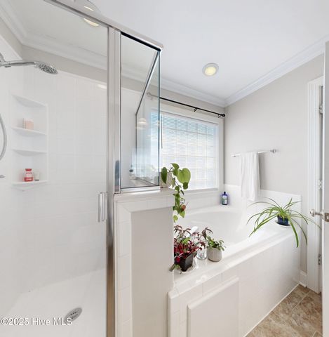 2305 Sawgrass Drive, Winterville, NC 28590