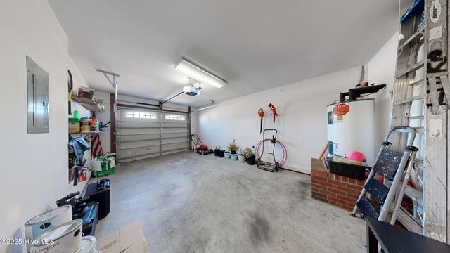 2305 Sawgrass Drive, Winterville, NC 28590