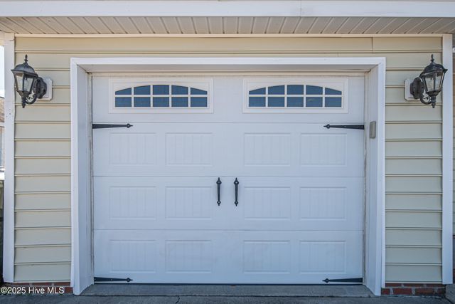 2305 Sawgrass Drive, Winterville, NC 28590