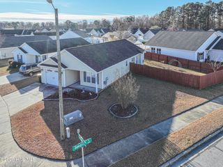 2305 Sawgrass Drive, Winterville, NC 28590