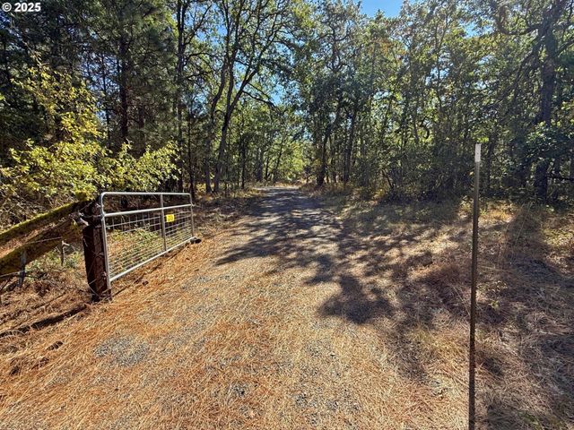 Centerville Hwy Lot3, Lyle, WA 98635
