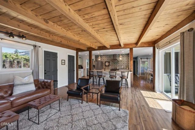 425 Banner Avenue, Ventura, CA 93004