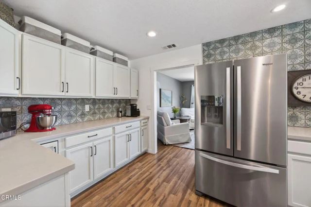 425 Banner Avenue, Ventura, CA 93004