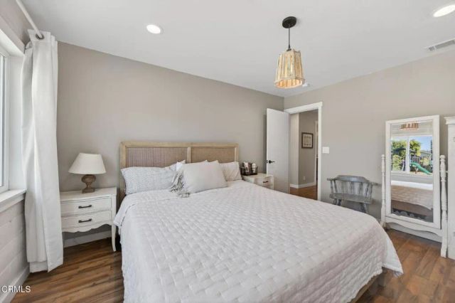 425 Banner Avenue, Ventura, CA 93004