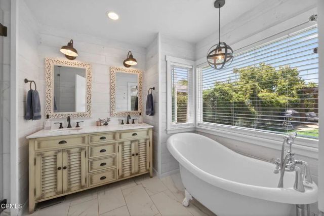 425 Banner Avenue, Ventura, CA 93004