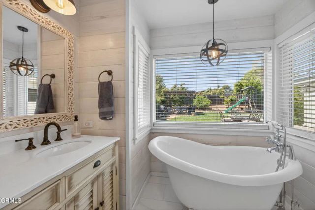 425 Banner Avenue, Ventura, CA 93004