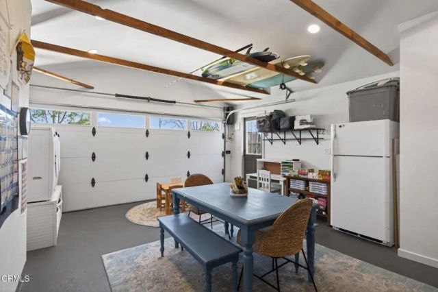 425 Banner Avenue, Ventura, CA 93004