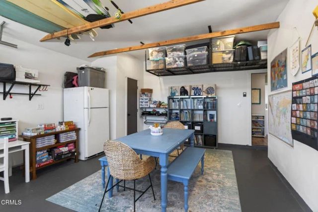 425 Banner Avenue, Ventura, CA 93004