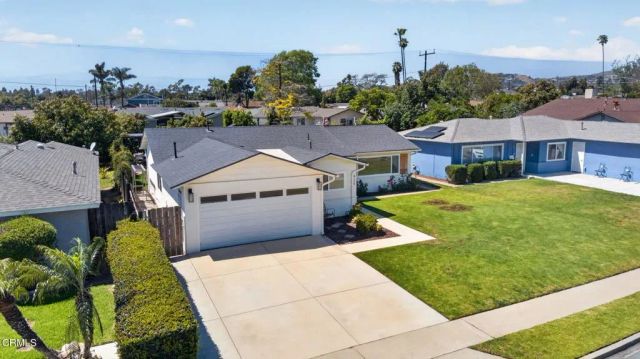 425 Banner Avenue, Ventura, CA 93004