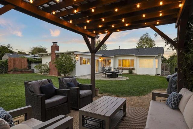 425 Banner Avenue, Ventura, CA 93004
