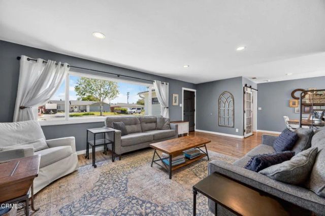 425 Banner Avenue, Ventura, CA 93004