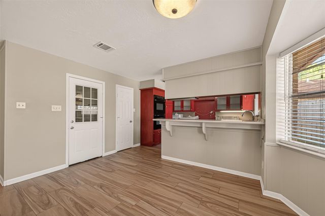 4223 Yosemite Drive, Pasadena, TX 77504