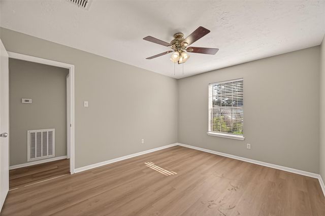 4223 Yosemite Drive, Pasadena, TX 77504