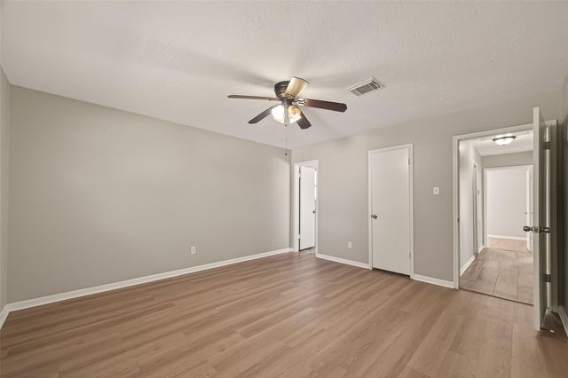 4223 Yosemite Drive, Pasadena, TX 77504