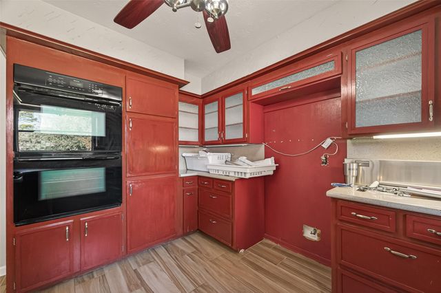 4223 Yosemite Drive, Pasadena, TX 77504