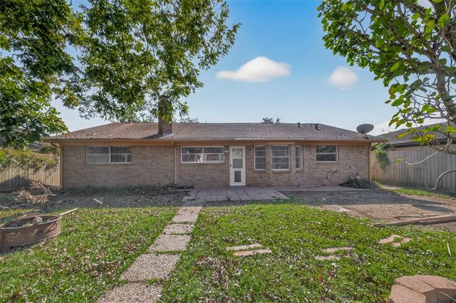 4223 Yosemite Drive, Pasadena, TX 77504