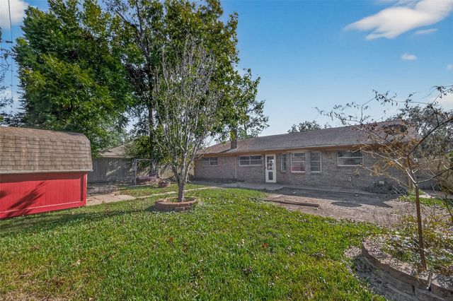 4223 Yosemite Drive, Pasadena, TX 77504