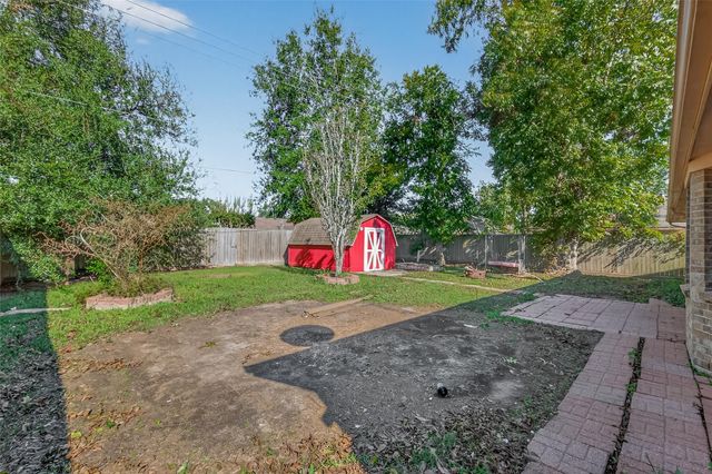 4223 Yosemite Drive, Pasadena, TX 77504