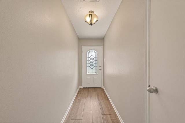 4223 Yosemite Drive, Pasadena, TX 77504