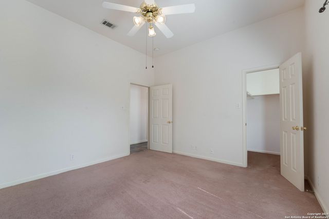 723 Sendera St, San Antonio, TX 78260