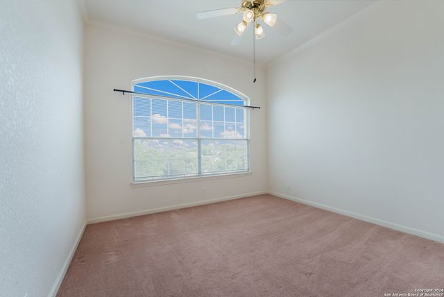 723 Sendera St, San Antonio, TX 78260