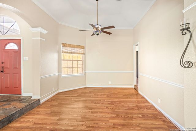 723 Sendera St, San Antonio, TX 78260