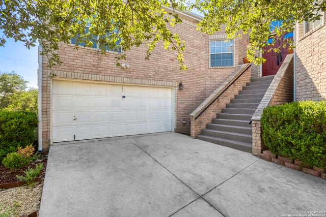 723 Sendera St, San Antonio, TX 78260