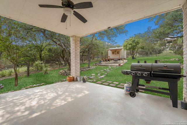 723 Sendera St, San Antonio, TX 78260