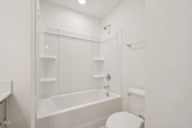 658 Sefton Park Drive, Zebulon, NC 27597