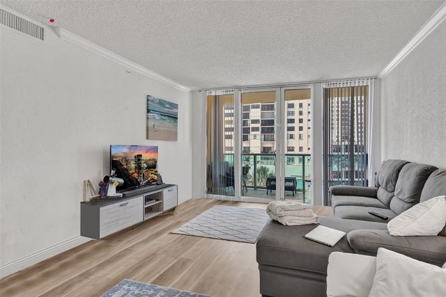 2501 S Ocean Drive 338, Hollywood, FL 33019