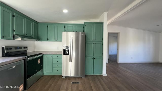 699 Branch Rd, Blaine, TN 37709