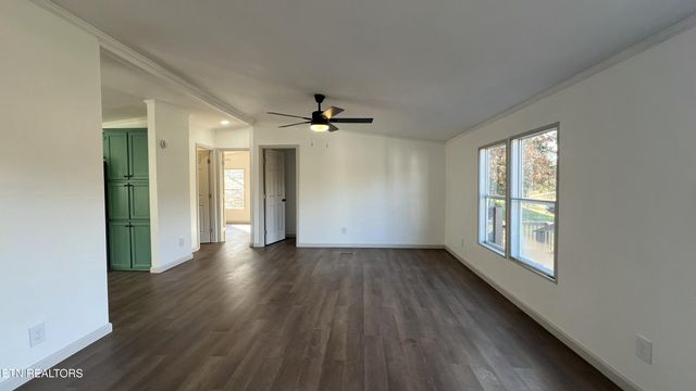 699 Branch Rd, Blaine, TN 37709