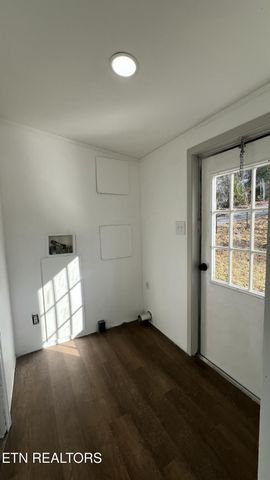 699 Branch Rd, Blaine, TN 37709