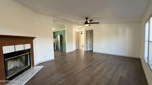 699 Branch Rd, Blaine, TN 37709