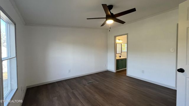 699 Branch Rd, Blaine, TN 37709