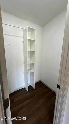 699 Branch Rd, Blaine, TN 37709