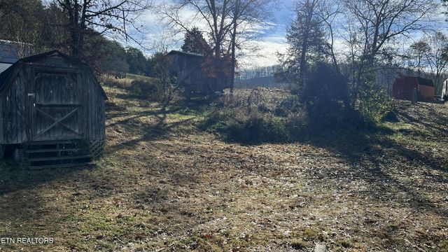 699 Branch Rd, Blaine, TN 37709