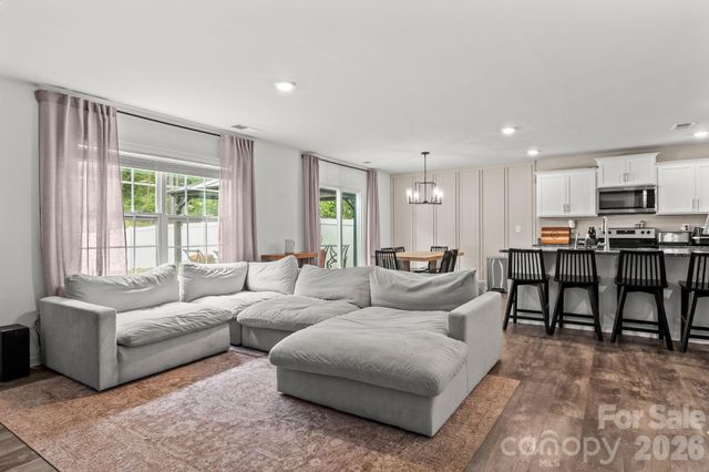 2916 Sherrills Stream Drive, Sherrills Ford, NC 28673