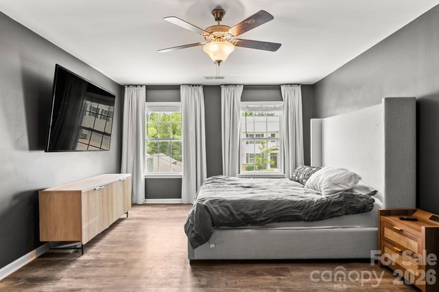 2916 Sherrills Stream Drive, Sherrills Ford, NC 28673
