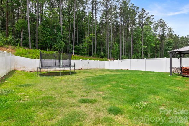 2916 Sherrills Stream Drive, Sherrills Ford, NC 28673