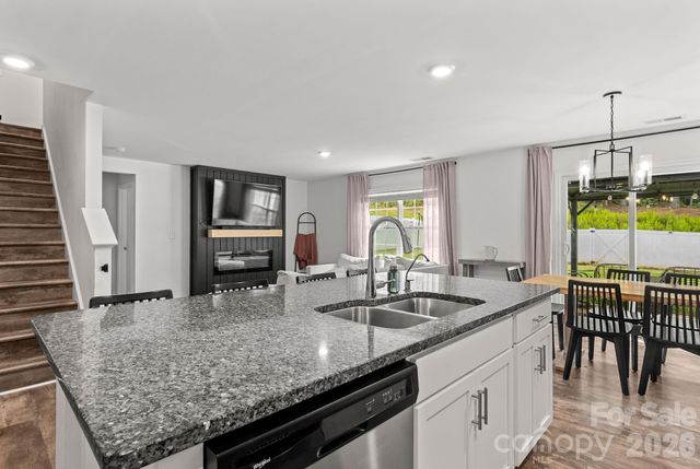 2916 Sherrills Stream Drive, Sherrills Ford, NC 28673