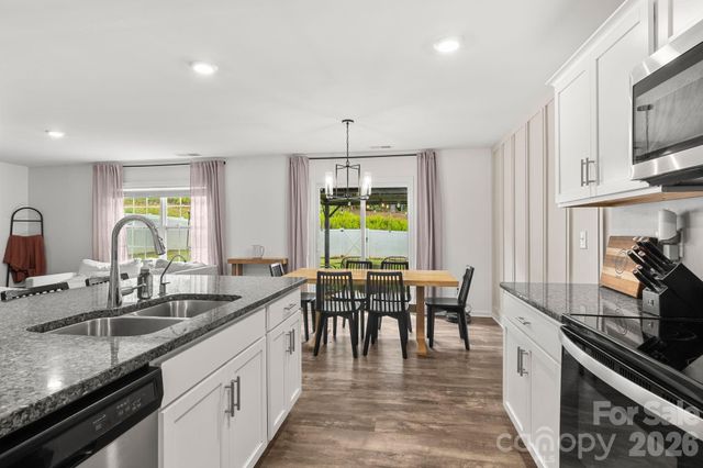 2916 Sherrills Stream Drive, Sherrills Ford, NC 28673